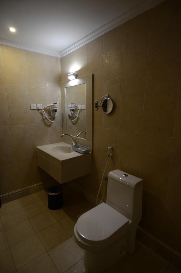 Al Joory Suites Hotel Khafji Exterior foto